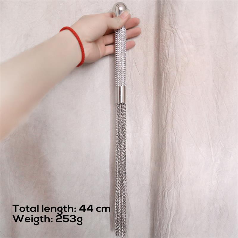 Luksuzni bič sa lancima i cirkonima